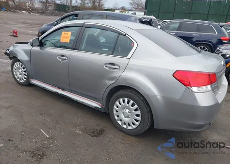 2010 Subaru Legacy 2.5I из США, поврежденный, VIN 4S3BMBA67A3215483